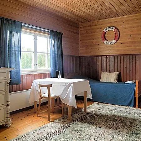 Kivisaari *