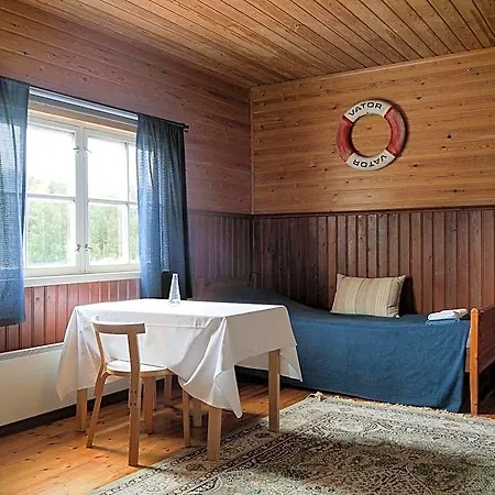 Kivisaari *