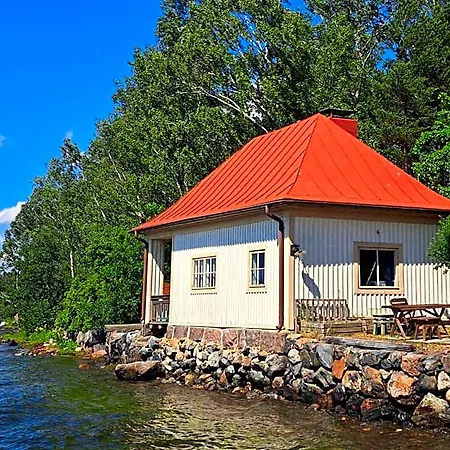 Kivisaari Hotel Helsínquia