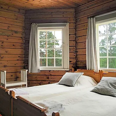 Kivisaari Hotel Helsínquia